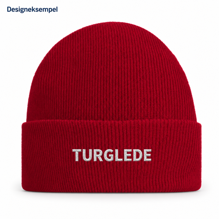 Designeksempel: Brodert lue med teksten TURGLEDE