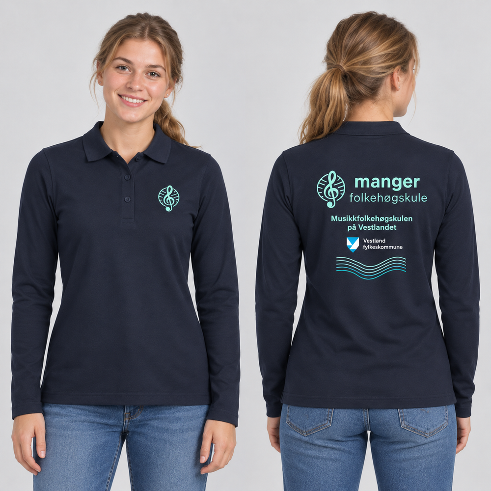 Classic Marion L/S Dame – Manger Folkehøgskule, Marineblå, foran og bak på voksen modell. KI-illustrasjon basert på leverandørfoto. Bryst- og ryggmotiv uten signaturer.