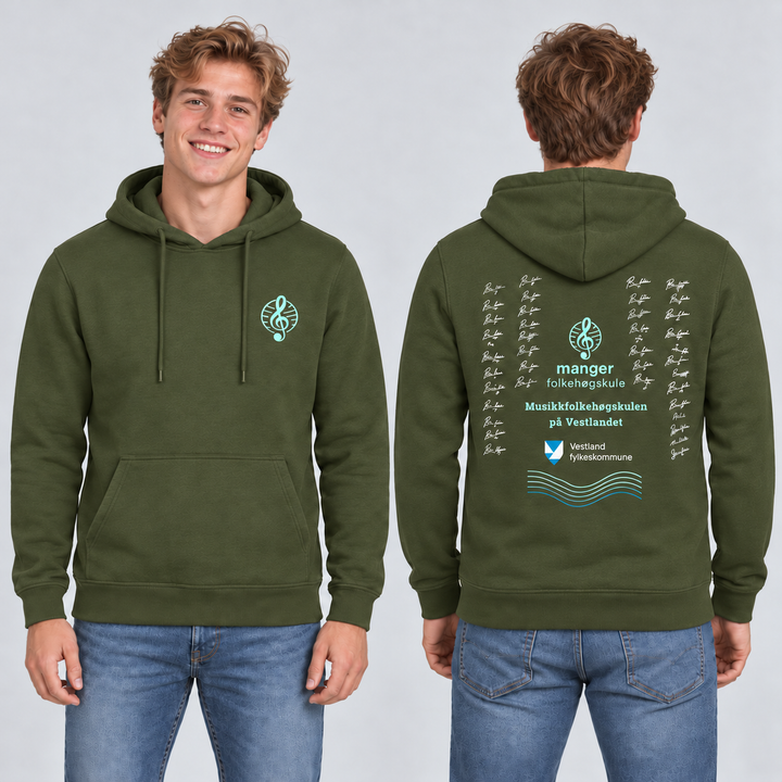 Miami Hoody unisex – Armégrønn – Manger Folkehøgskule, foran og bak på modell. KI-illustrasjon basert på produktfoto; eksempelsignaturer.