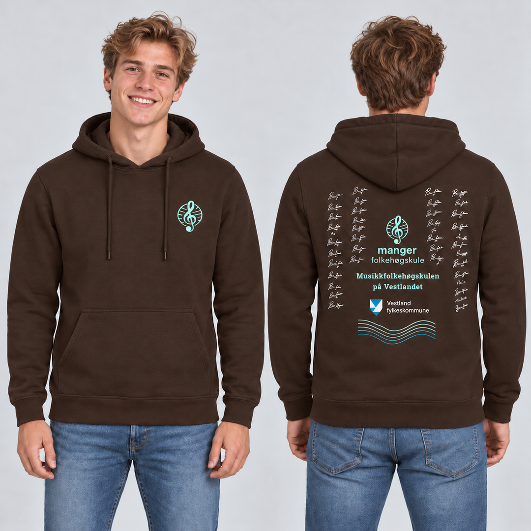 Miami Hoody unisex – Mørk mokka – Manger Folkehøgskule, foran og bak på modell. KI-illustrasjon basert på produktfoto; eksempelsignaturer.