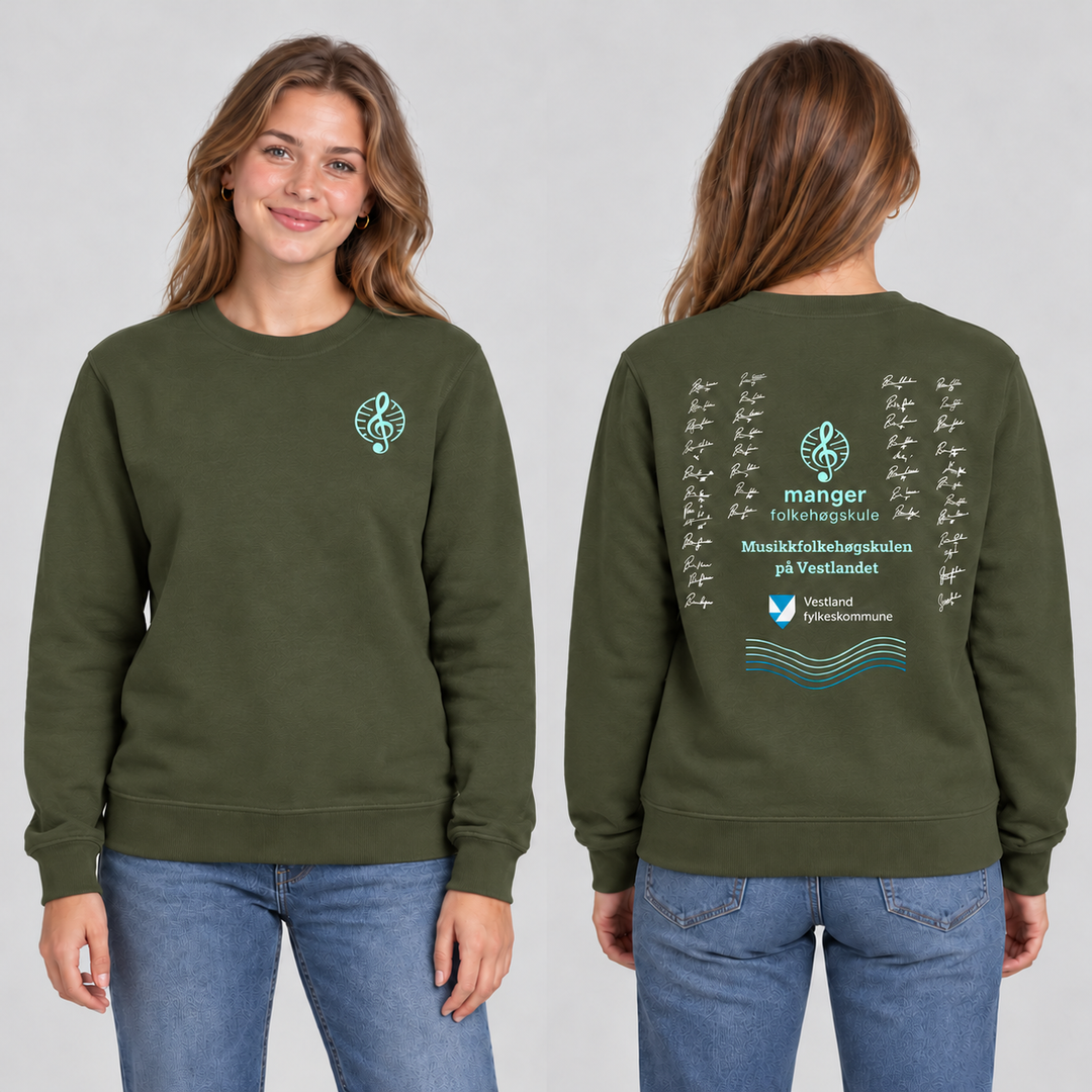 Miami Roundneck unisex – Armégrønn – Manger Folkehøgskule, foran og bak på modell. KI-illustrasjon basert på produktfoto; eksempelsignaturer.