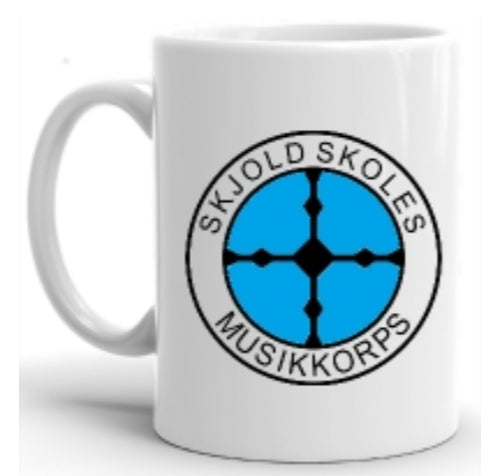 Kaffekrus Skjold Skoles Musikkorps med personlig navn på